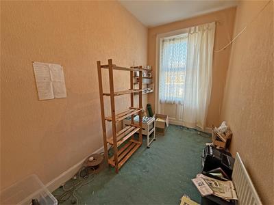 Picture 4